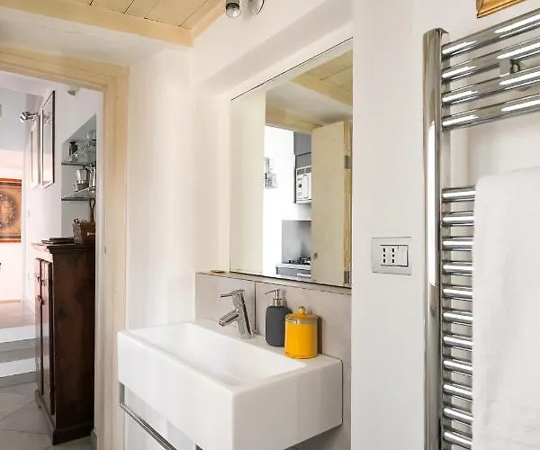 R.c. Cappellari Charming Campo De Fiori Apartment Rome
